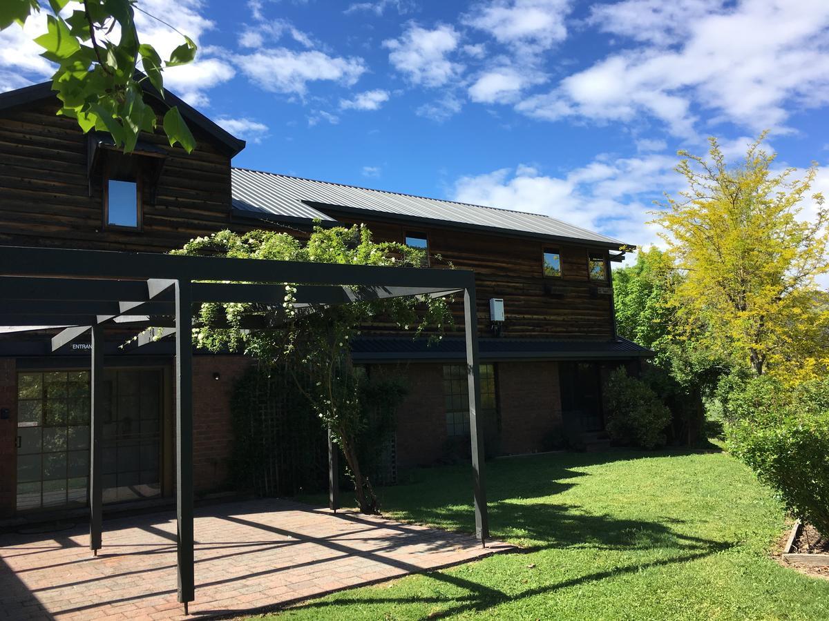 Rosewhite House Bed & Breakfast Myrtleford Exterior photo